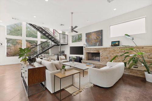 2-807-2 W Gibson St, Austin, TX, 78704-2345 | Card Image