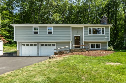 105 Burbank Rd, Ellington, CT, 06029-2806 | Card Image