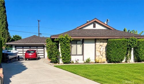 904 Mccart Cir, Brea, CA, 92821-2432 | Card Image