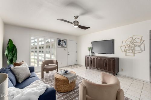 5-8241 N Central Avenue, Phoenix, AZ, 85020 | Card Image