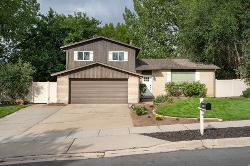 2407 E Hunts End Dr, Sandy, UT, 84092-3332 | Card Image
