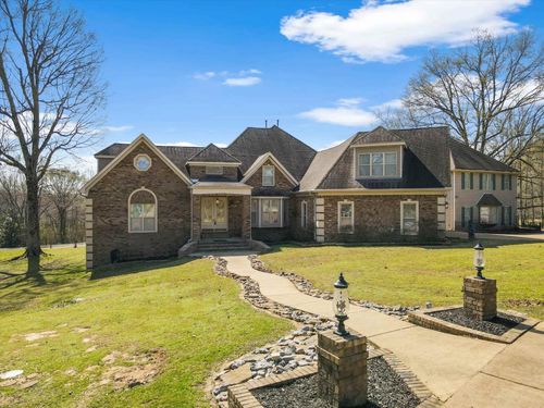 2655 Nesbit Rd, Nesbit, MS, 38651-7406 | Card Image