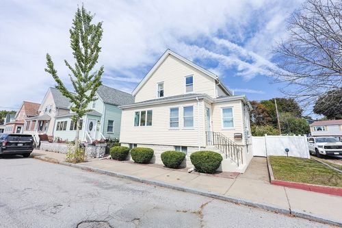 78 Northend St, Peabody, MA, 01960-1947 | Card Image