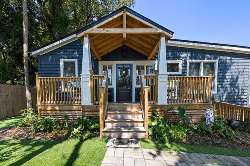 212 E Hudson Ave, Folly Beach, SC, 29439 | Card Image