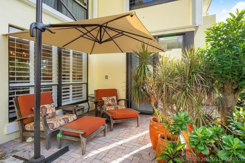 bobwhite-b-3677 Quail Ridge Dr N, Boynton Beach, FL, 33436-5331 | Card Image