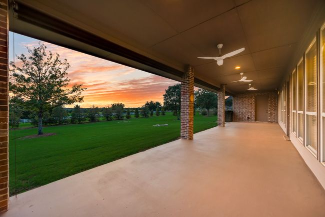 Covered Patio with Electric Screens | Image 38