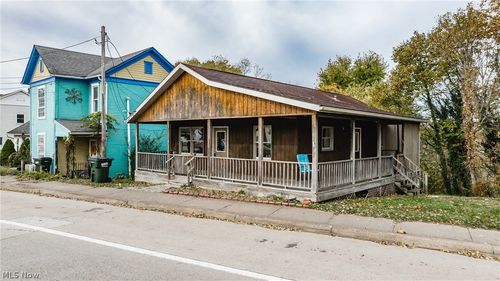 911 2nd, St Marys, WV, 26170 | Card Image