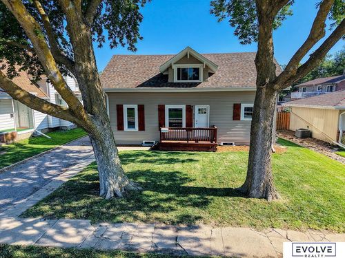1712 Ella St, Beatrice, NE, 68310-3239 | Card Image
