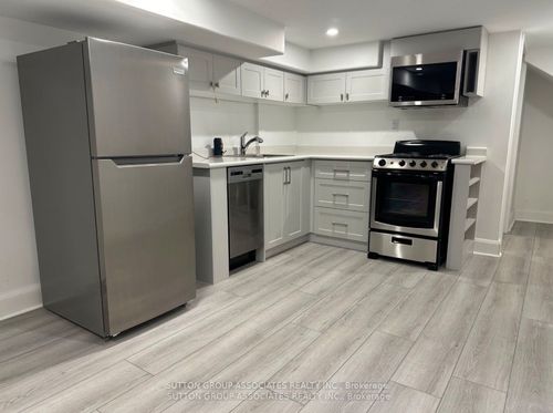 bsmt-1208 College St, Toronto, ON, M6H1B9 | Card Image
