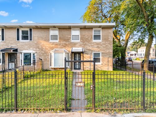259 W Swann St, Chicago, IL, 60609-3928 | Card Image