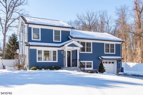 18 Rathbun Rd, Towaco, NJ, 07082-1207 | Card Image