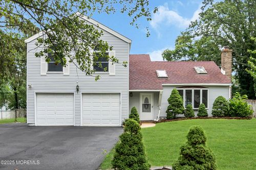 865 Peppertree Dr, Toms River, NJ, 08753-3750 | Card Image