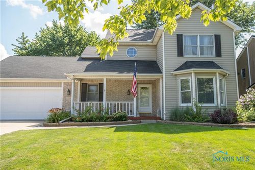 2218 Willowtree Ln, Maumee, OH, 43537-2364 | Card Image