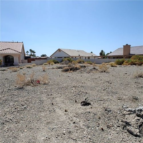 1976 E Fairway Pl, Fort Mohave, AZ, 86426-8856 | Card Image