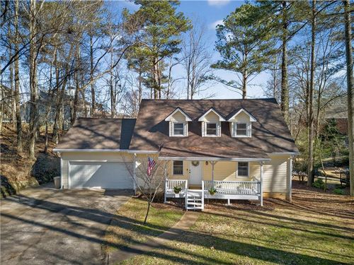 9018 Lakeview Pkwy, Villa Rica, GA, 30180-7626 | Card Image