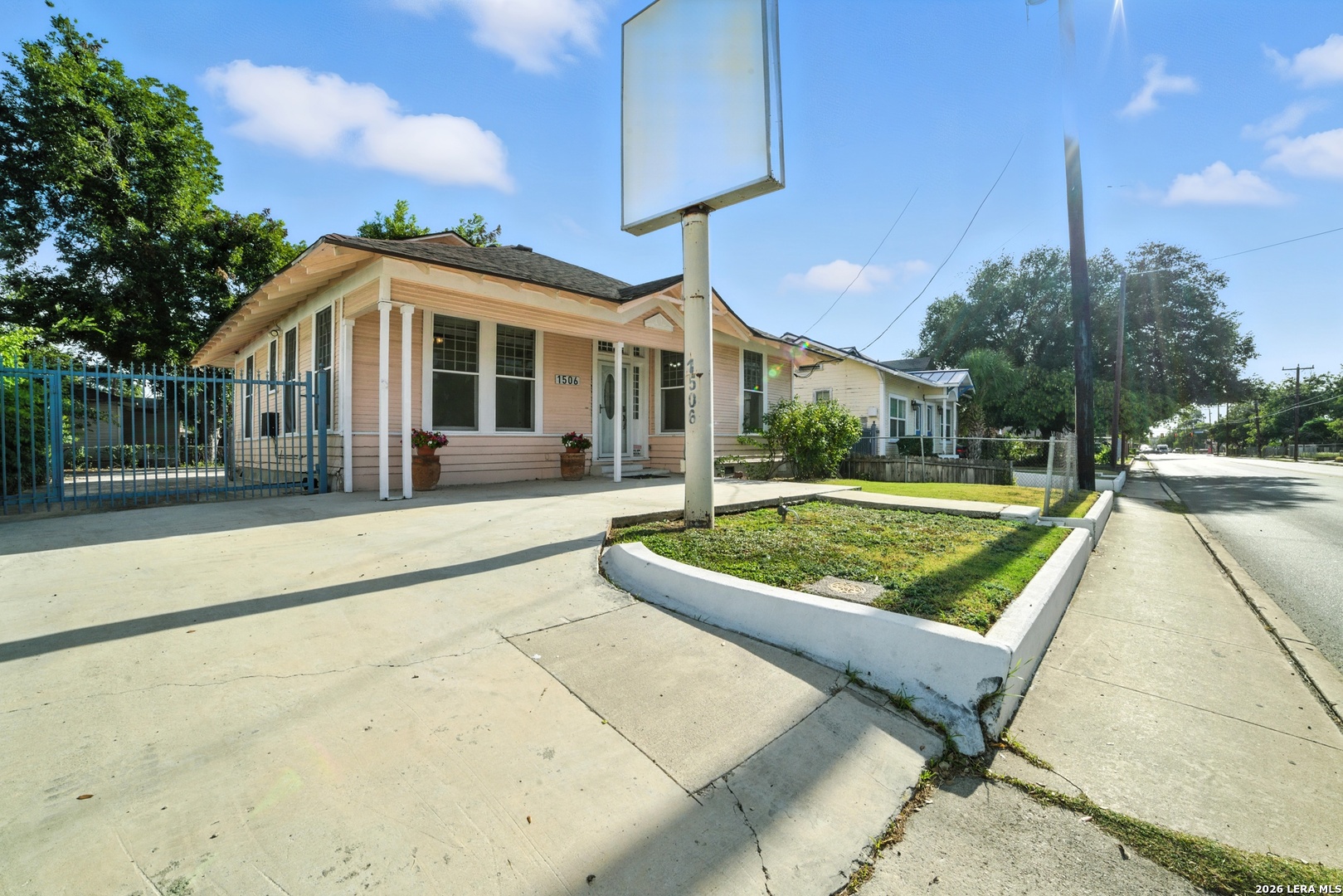 Commercial Lease in San Antonio 2