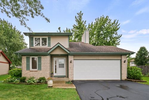1570 Monterey Ct, Gurnee, IL, 60031-6309 | Card Image