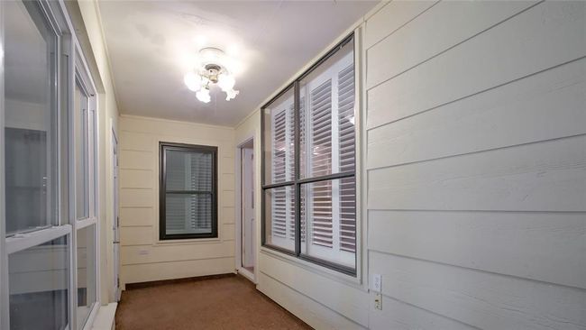 Sun Room | Image 23