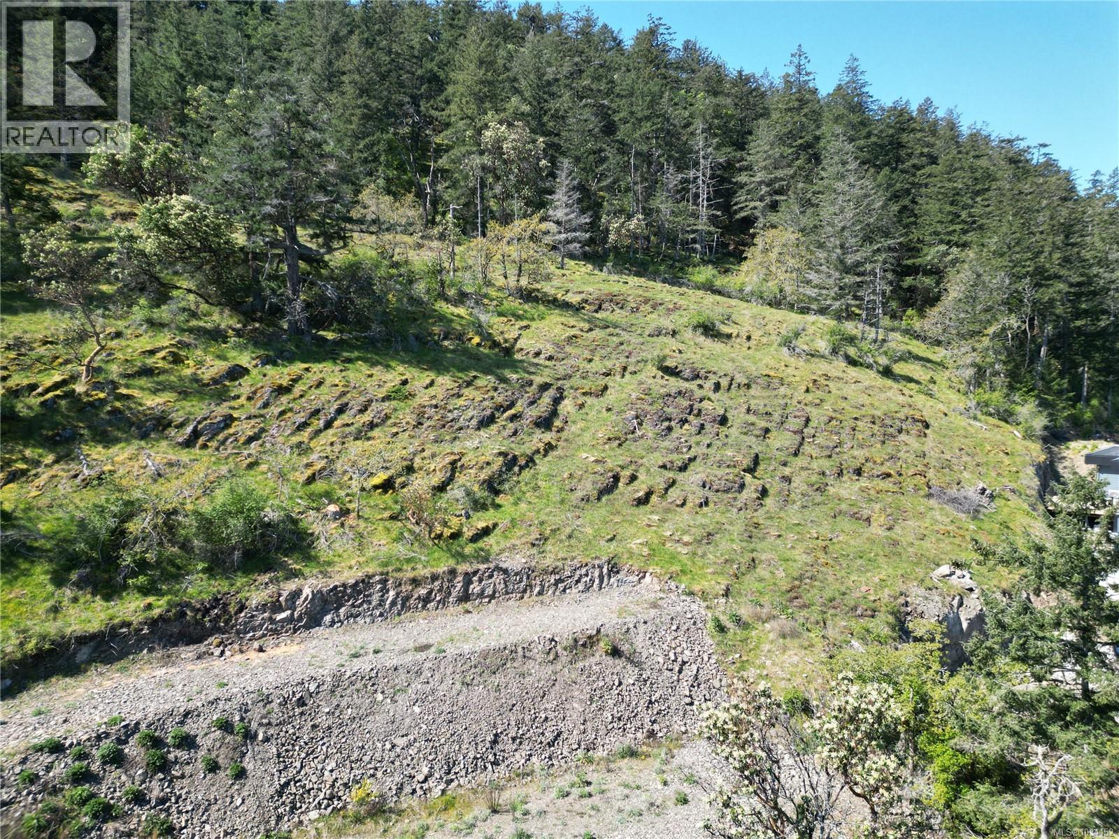 Land in Nanaimo 3