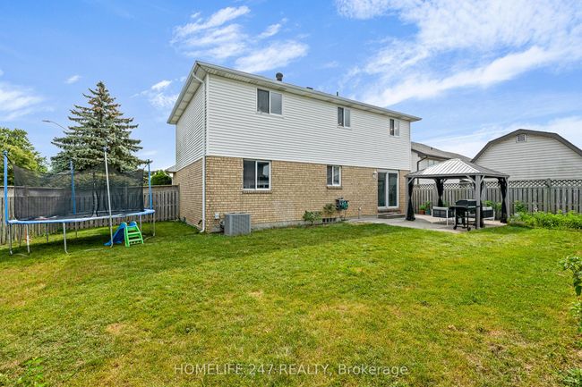 203 Somerville St, House other with 4 bedrooms, 4 bathrooms and 4 parking in Tecumseh ON | Image 34