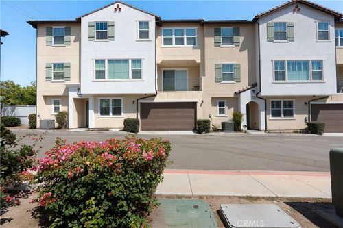 227 Promenade St, Pomona, CA, 91767-1873 | Card Image