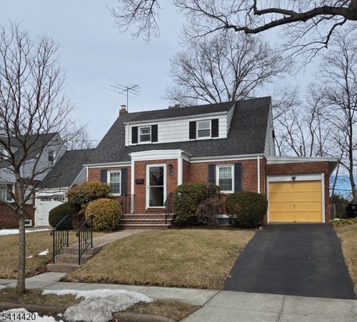 34 Southern Pkwy, Ridgewood, NJ, 07450 | Card Image