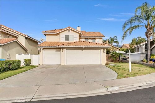 14086 Valley Forge Ct, Fontana, CA, 92336 | Card Image
