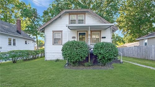 2855 6th Street, Cuyahoga Falls, OH, 44221 | Card Image