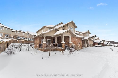 906 Audrey Pl, Kitchener, ON, N2E0B9 | Card Image