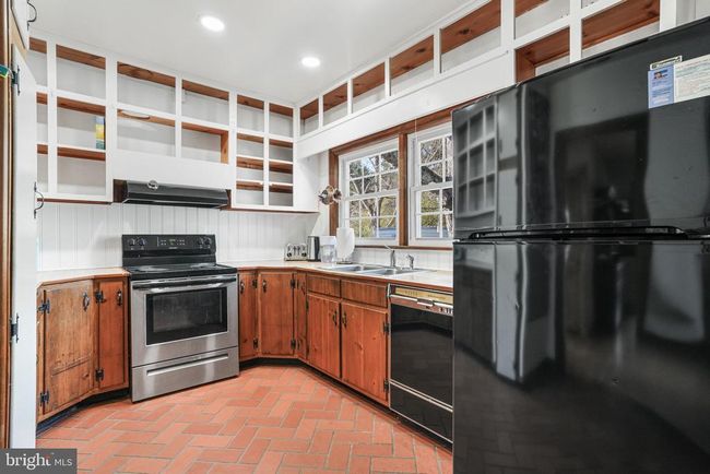 16 Holly St, House other with 4 bedrooms, 2 bathrooms and null parking in ONANCOCK VA | Image 23