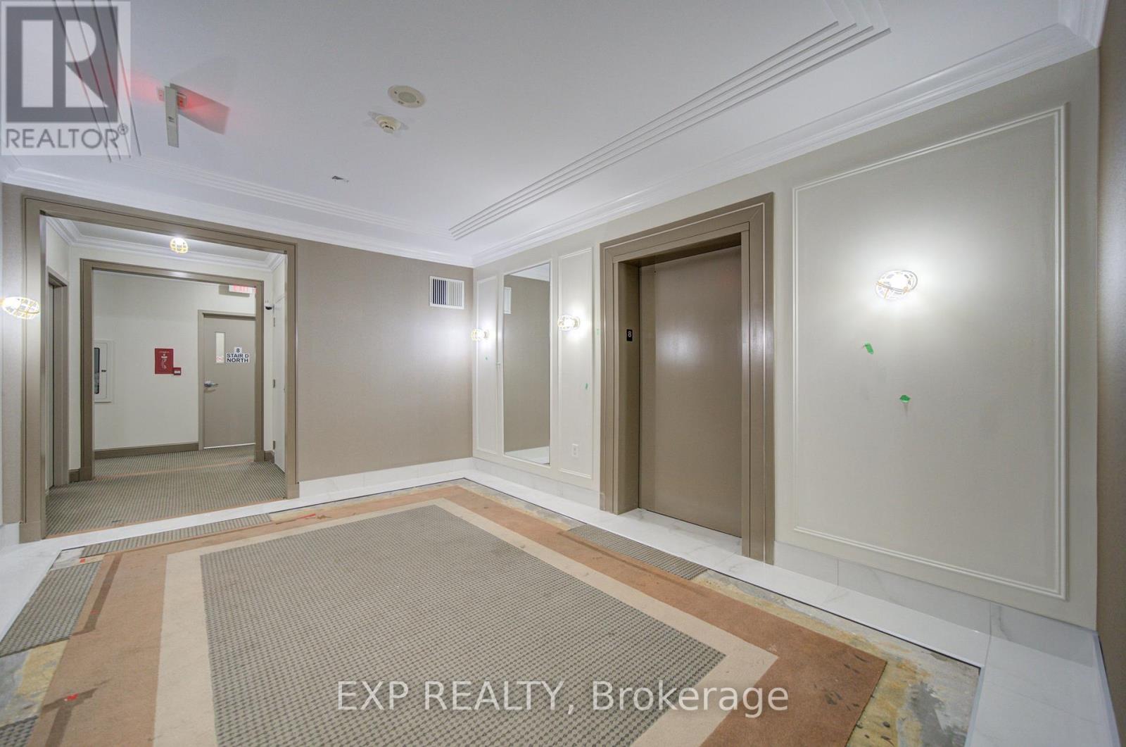 Residential in Toronto (Banbury-Don Mills) 5