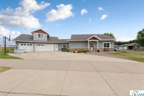 1700 Wood Duck St, Saint Peter, MN, 56082-5380 | Card Image