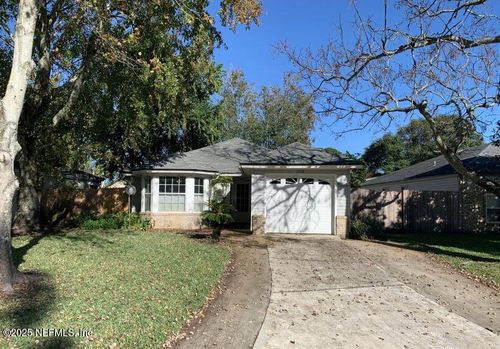 1819 Ashmore Green Dr, JACKSONVILLE, FL, 32246-7233 | Card Image