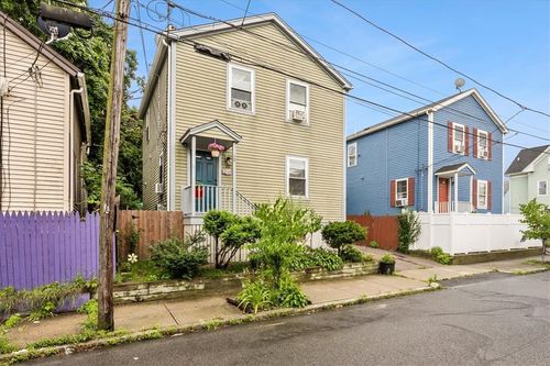 10 Gallup Street, Providence, RI, 02905 | Card Image