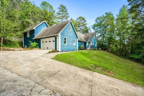 231 Breeze Hill Ln, Canton, GA, 30114-8003 | Card Image