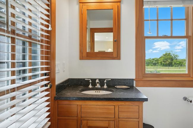 18 Spruce Gate Rd, House other with 5 bedrooms, 4 bathrooms and null parking in Chilmark MA | Image 21