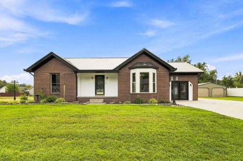 104 Brandon Ln, Barbourville, KY, 40906-7281 | Card Image