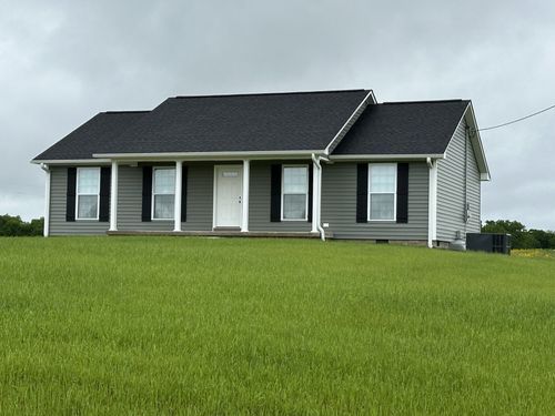 24 Henkle Ln, Loretto, TN, 38469-3038 | Card Image
