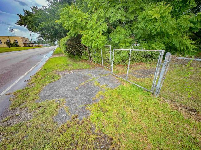 2121 Western Ave, House other with 2 bedrooms, 1 bathrooms and null parking in West Orange TX | Image 12