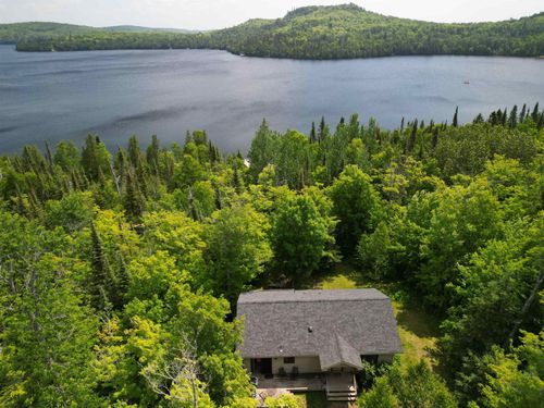12 Peninsula Point Trl, Lutsen, MN, 55612-4455 | Card Image