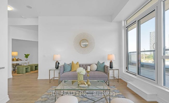 206 - 8130 Birchmount Rd, Condo with 3 bedrooms, 2 bathrooms and 1 parking in Markham ON | Image 9