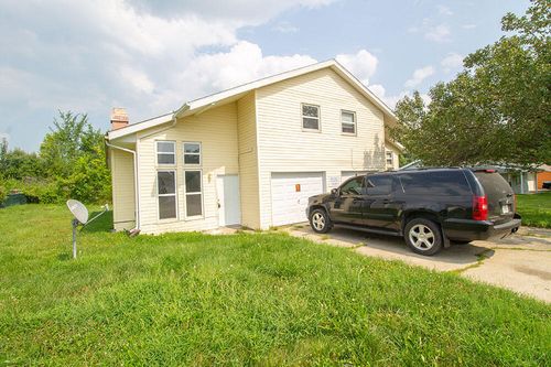 a-7216 N Moberly Dr, COLUMBIA, MO, 65202-7218 | Card Image