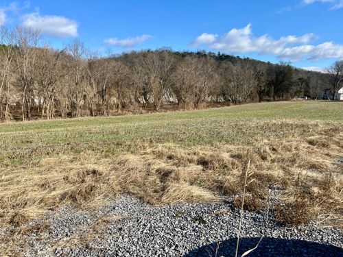 1620 E Highway 25 70, Newport, TN, 37821-5546 | Card Image