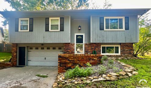1112 Randall Rd, Lawrence, KS, 66049-3433 | Card Image