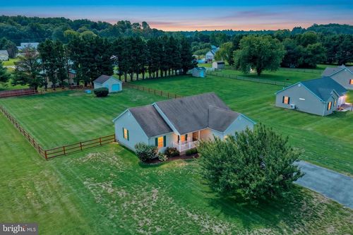 106 Falls Rd, MILTON, DE, 19968-9370 | Card Image