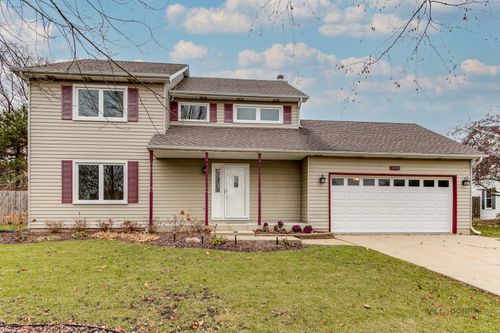 1090 Hawthorne Ave, Gurnee, IL, 60031-2318 | Card Image