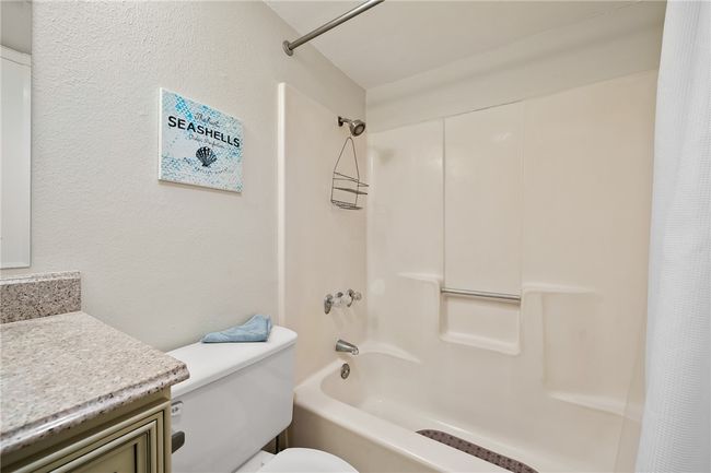 Tub/shower combo | Image 23