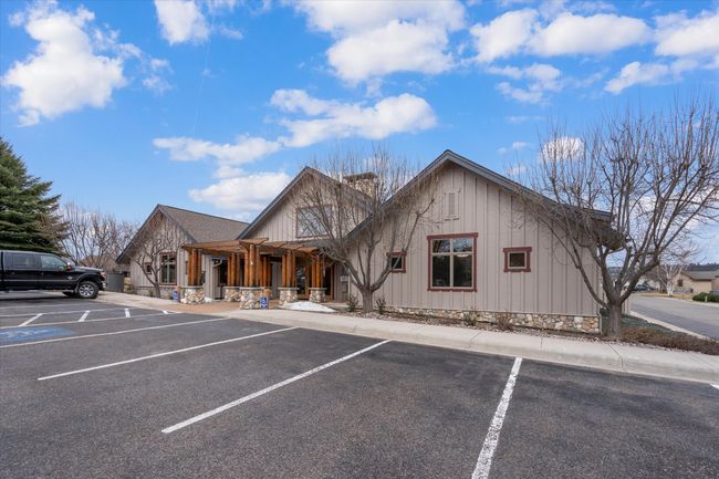 Clubhouse | Image 6
