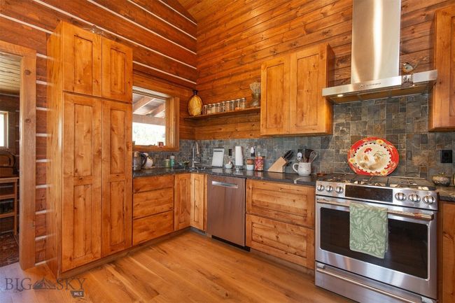 48 Axolotl Ranch Rd, House other with 1 bedrooms, 1 bathrooms and null parking in Ennis MT | Image 9