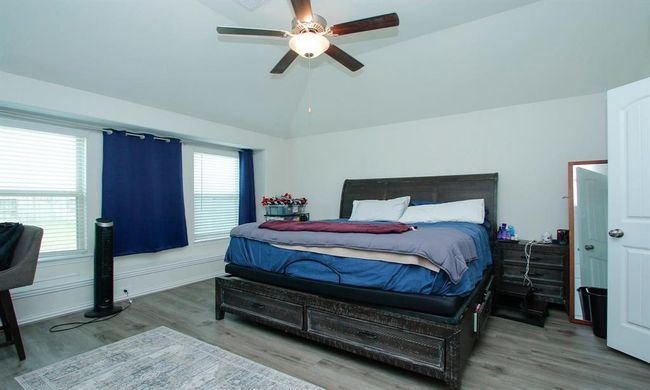 20202 Creekdale Bend Dr, House other with 3 bedrooms, 2 bathrooms and 2 parking in Cypress TX | Image 20